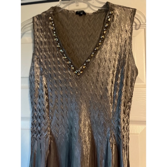 COPY - Kamarov dress, medium, worn once Mother of the Bride. - Picture 3 of 5